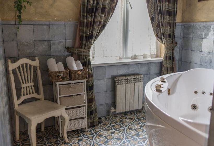 בית מלון כפרי Rasslabonov Country Home