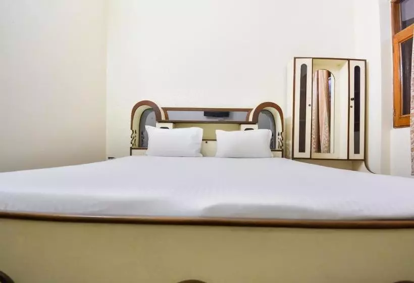 هتل Spot On 45616  Welcome Plaza