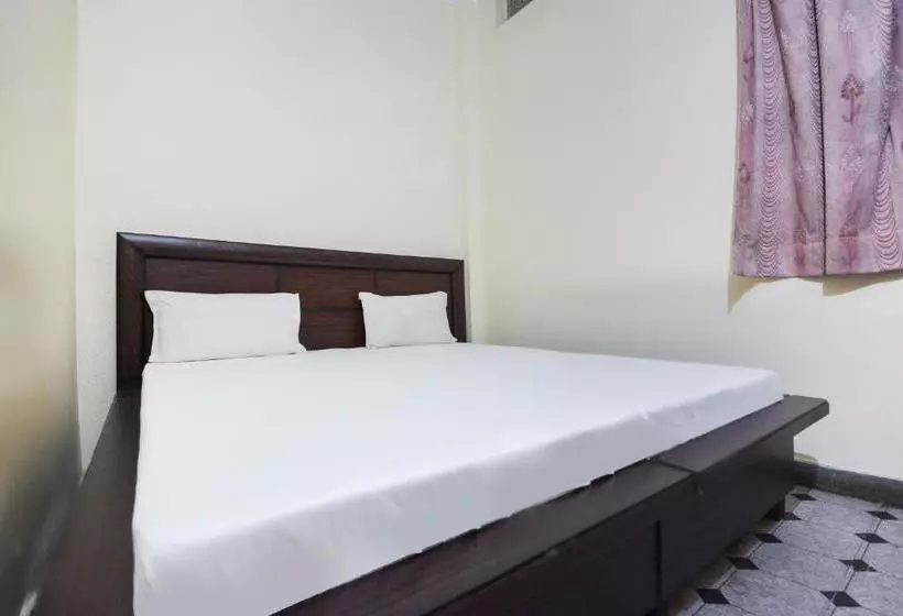 هتل Spot On 45616  Welcome Plaza