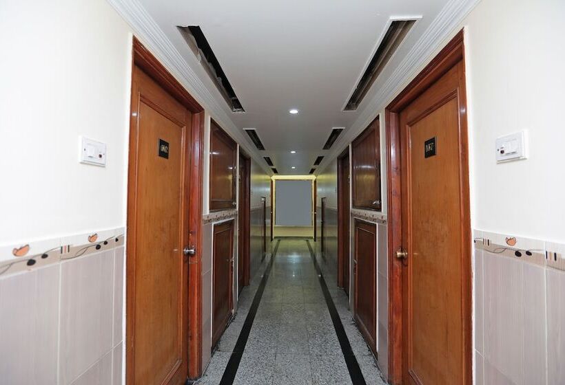 Hotel The City Heart By Oyo Rooms