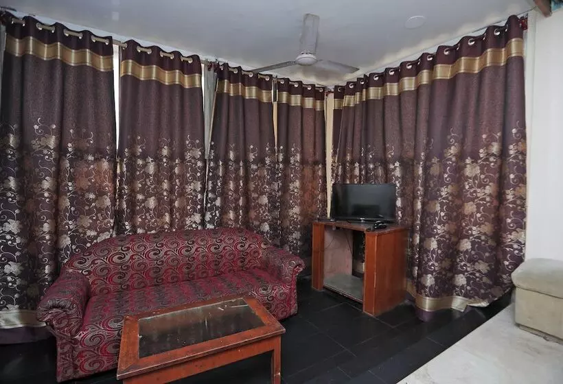 Hotelli The City Heart By Oyo Rooms