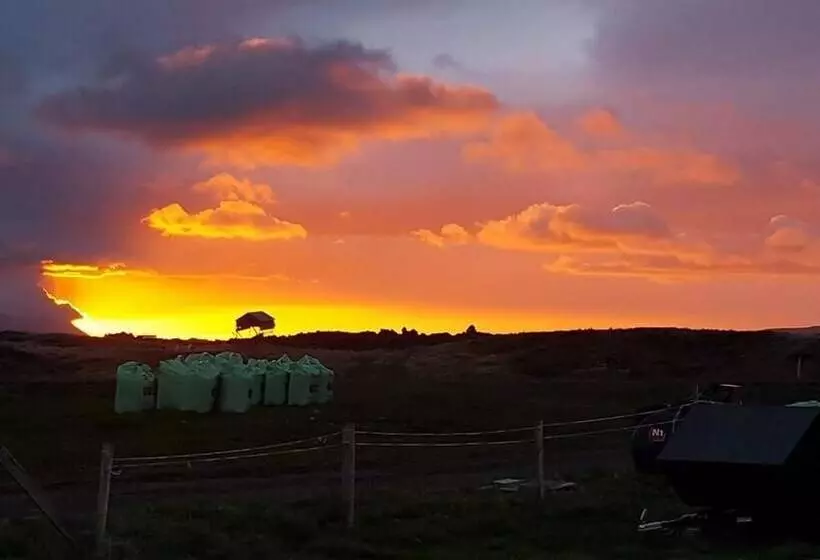 پانسیون Hólmavað Guesthouse
