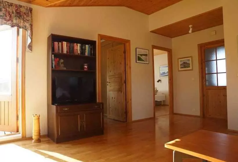 پانسیون Hólmavað Guesthouse