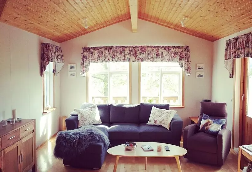 پانسیون Hólmavað Guesthouse