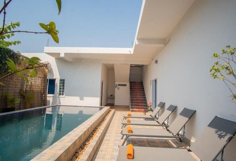 333 Hostel, Siem Reap