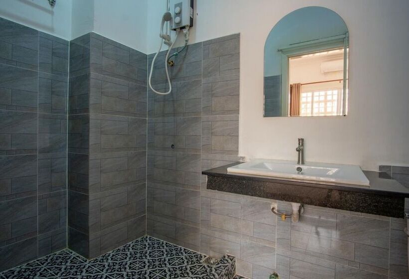 333 Hostel, Siem Reap