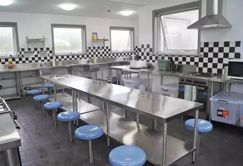 ユースホステル Rooftop Travellers Lodge