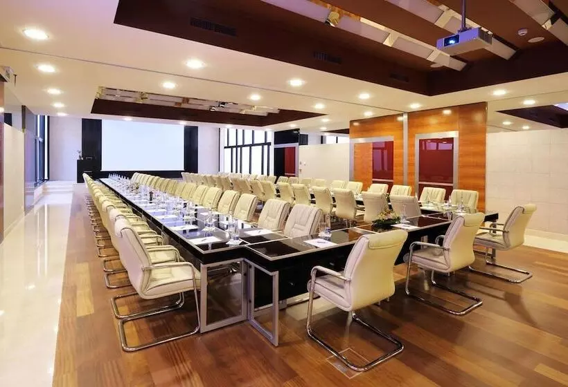 هتل Bilton Continental