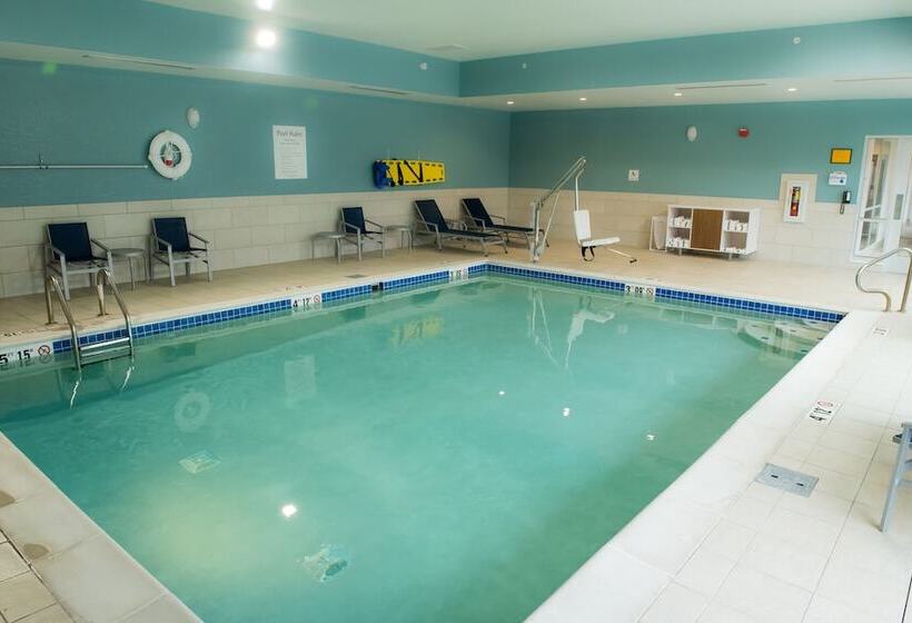 فندق Holiday Inn Express & Suites Fort Wayne North By Ihg