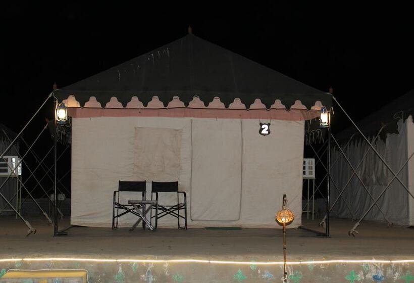 هتل Nova Patgar Tents