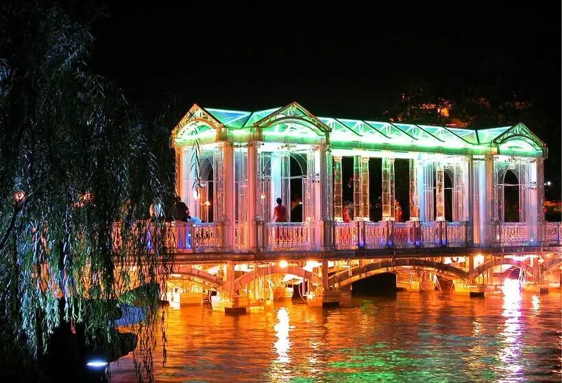ホテル Yangshuo Xingping Misty Wonderland