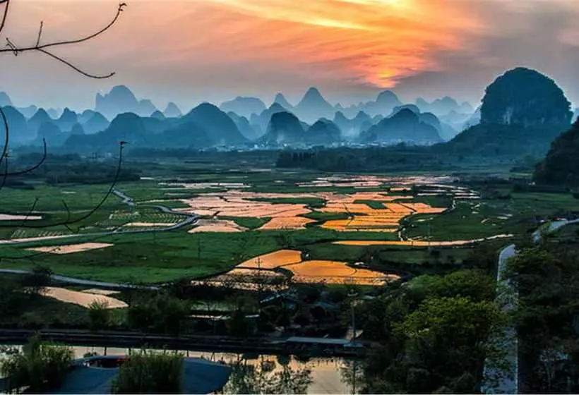 ホテル Yangshuo Xingping Misty Wonderland