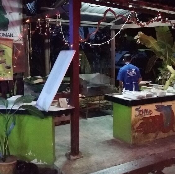 ペンション Johan's Place