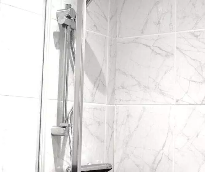 Majatalo Park Lane Heights