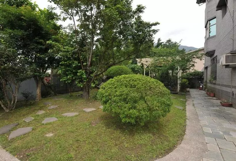 پانسیون Yun Siang Ju Homestay