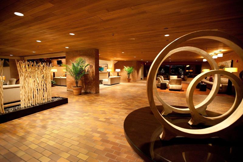 Chubb Hotel & Conference Center