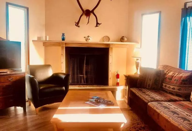 호텔 Driftwood Inn