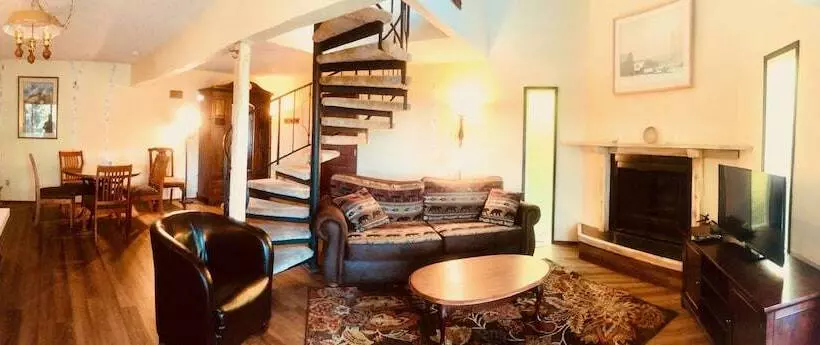 호텔 Driftwood Inn