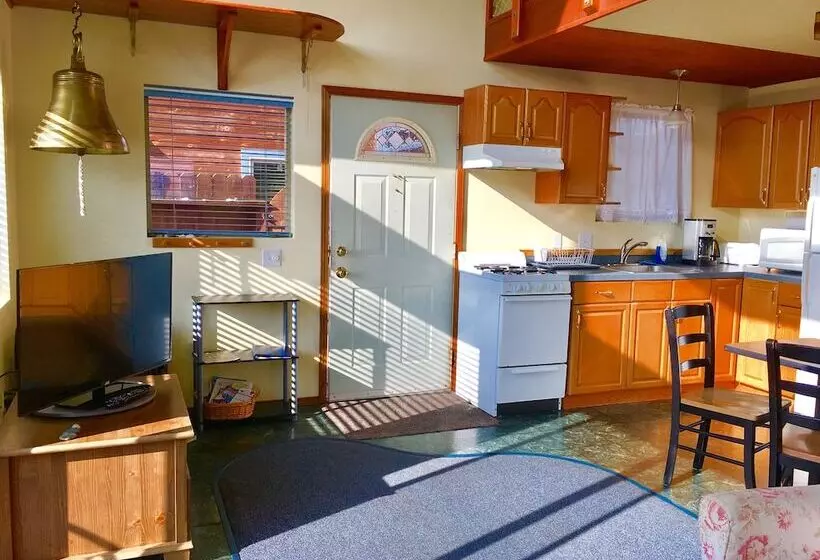 호텔 Driftwood Inn