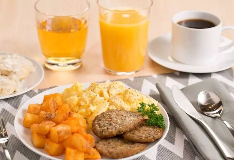 Отель Drury Inn & Suites Bowling Green