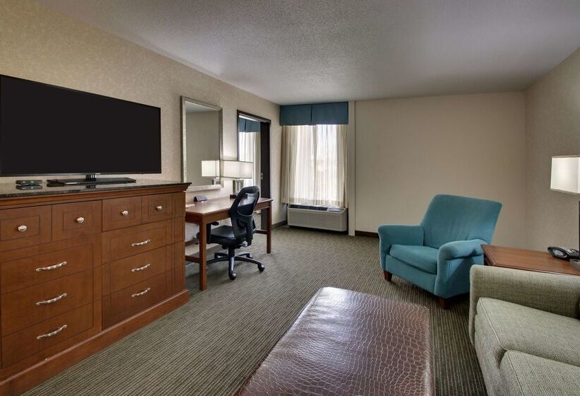 בית מלון כפרי Drury Inn & Suites Cape Girardeau