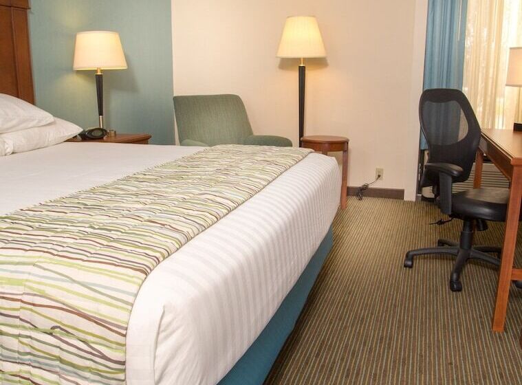 בית מלון כפרי Drury Inn & Suites Cape Girardeau