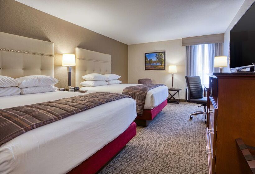 ホテル Drury Inn & Suites St. Louis Fairview Heights