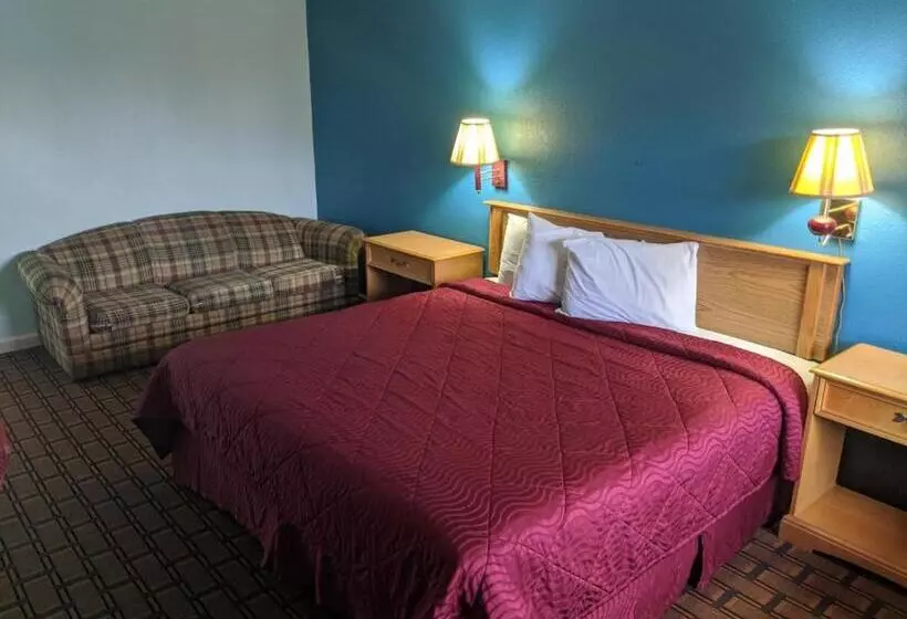 Отель Executive Inn