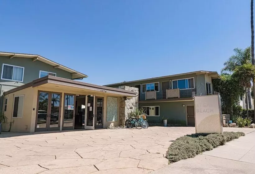 فندق Inn At East Beach