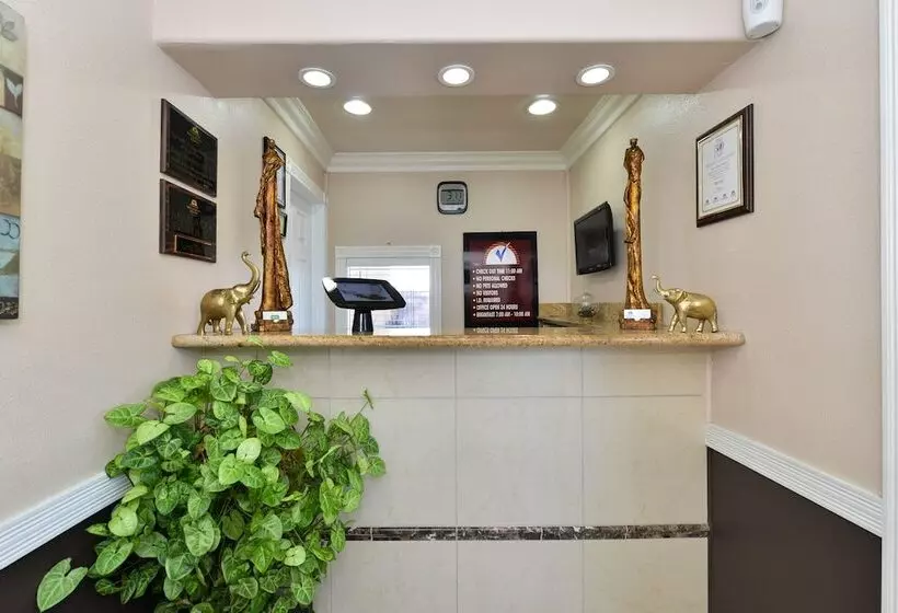 호텔 Inn By The Sfo