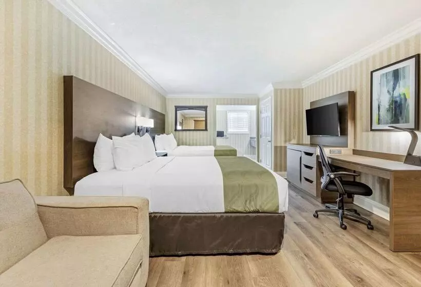 ホテル Quality Inn & Suites Anaheim Maingate