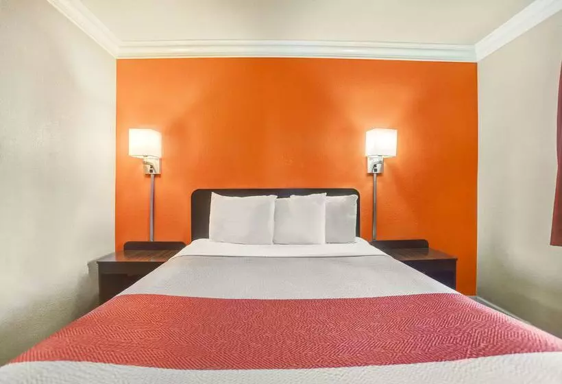 Motel 6fresno, Ca  Belmont Ave