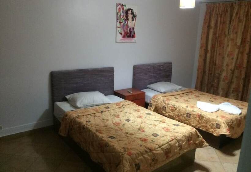 Welcome Arabesque Hostel