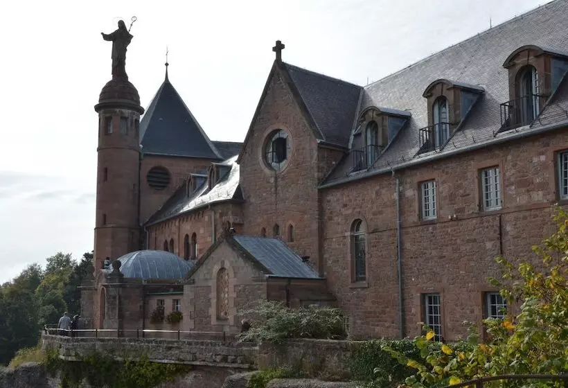 ベッドアンドブレックファースト Chambres D Hôtes Chez Mado Ottrott