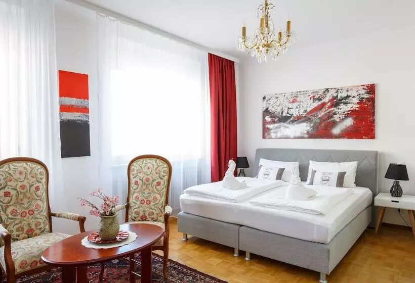 ベッドアンドブレックファースト Pension Laubenhof