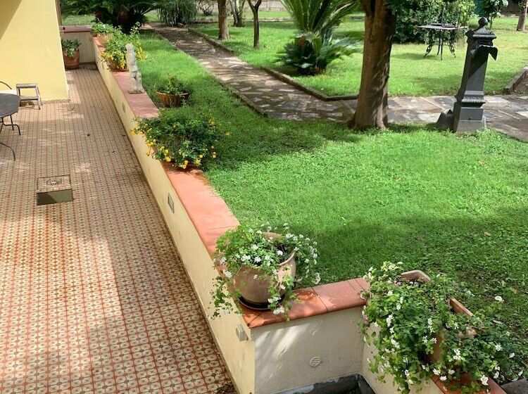 B&b Massico Apartments