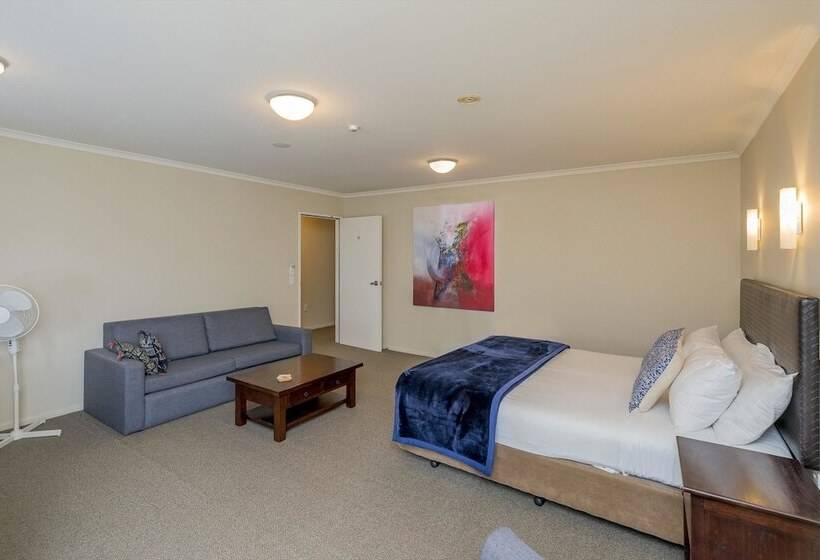 هتل Finns Paekakariki