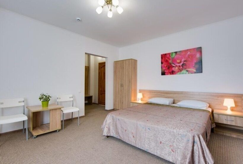 בית מלון כפרי Garmonia