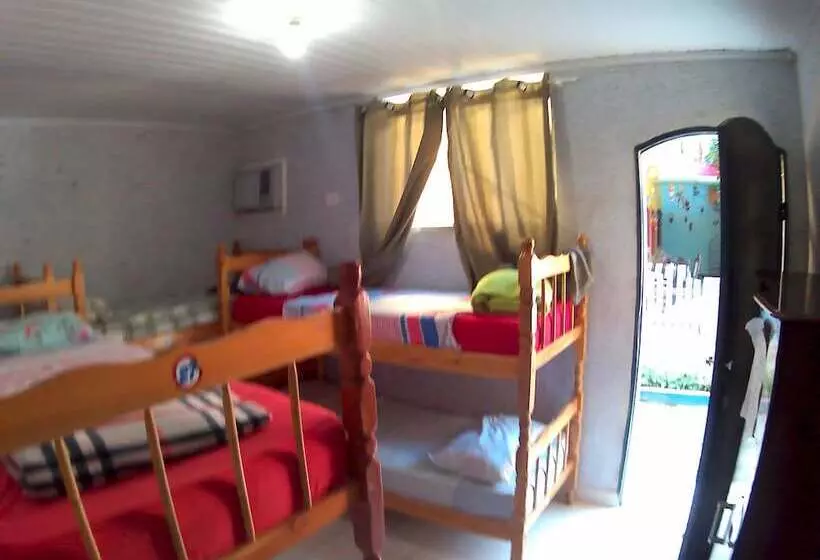 Paradise Hostel Ilha Grande
