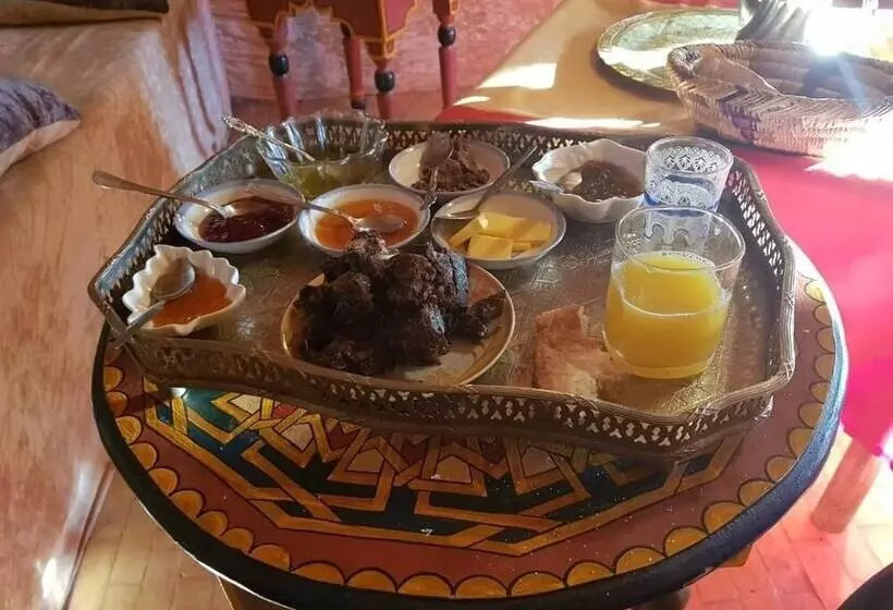 Pension  Afraklie Aubergue Khamlia