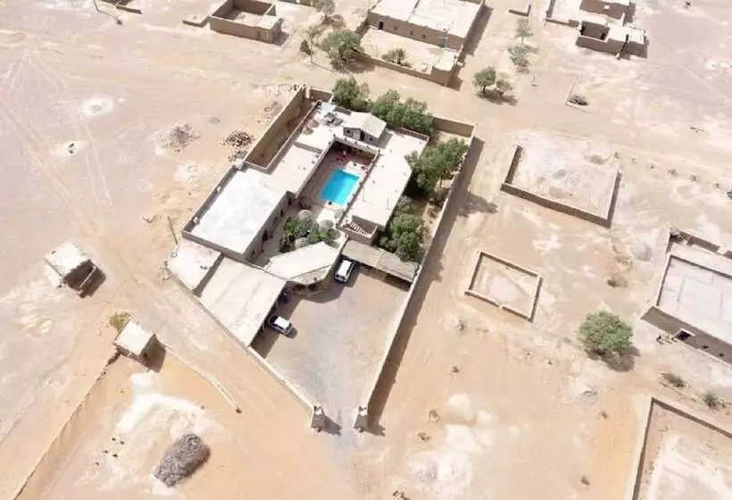 Majatalo L Homme Du Désert A Merzouga