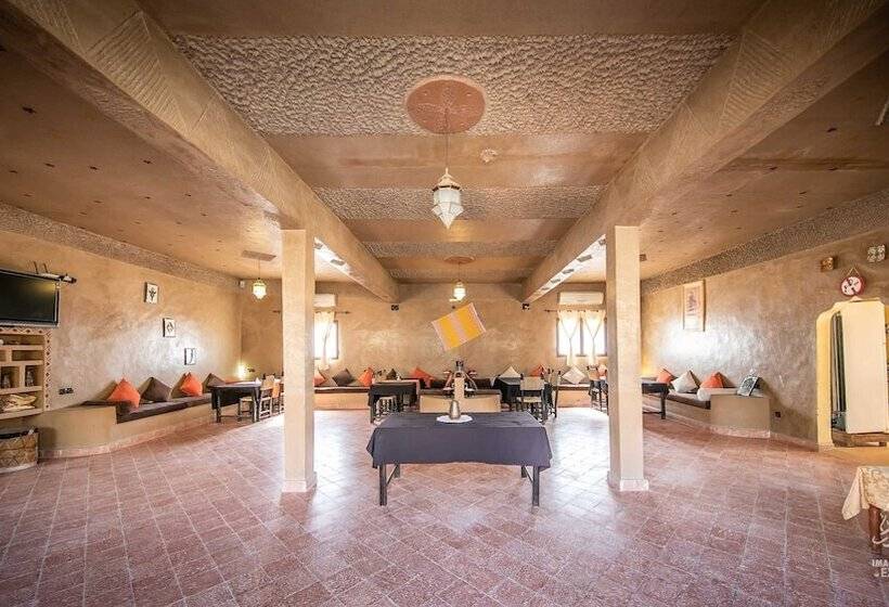 Pensión L Homme Du Désert A Merzouga