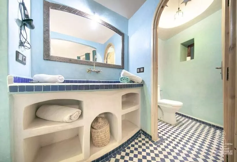 Majatalo L Homme Du Désert A Merzouga