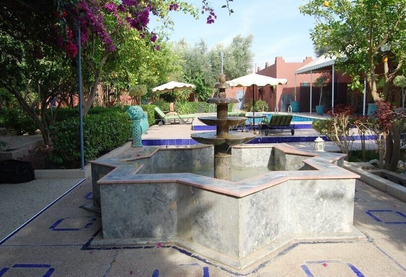 Riad Les Jardins Mabrouk