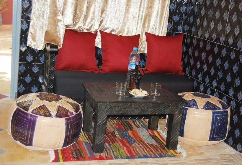 Riad Les Jardins Mabrouk