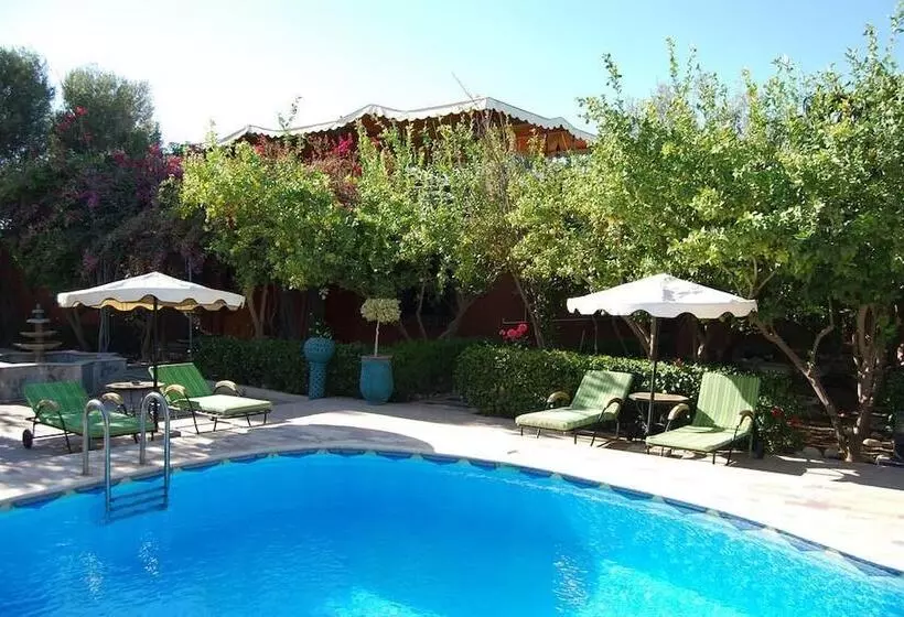 Riad Les Jardins Mabrouk