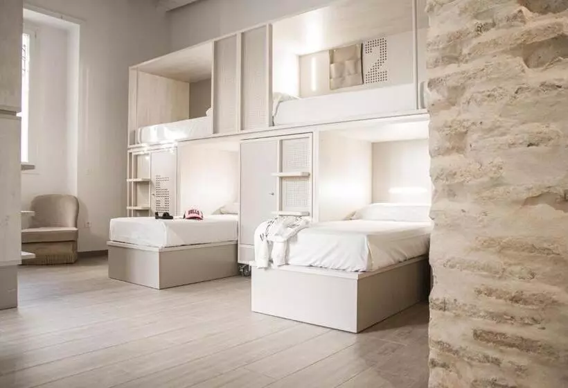 Room00 Salvador Hostel