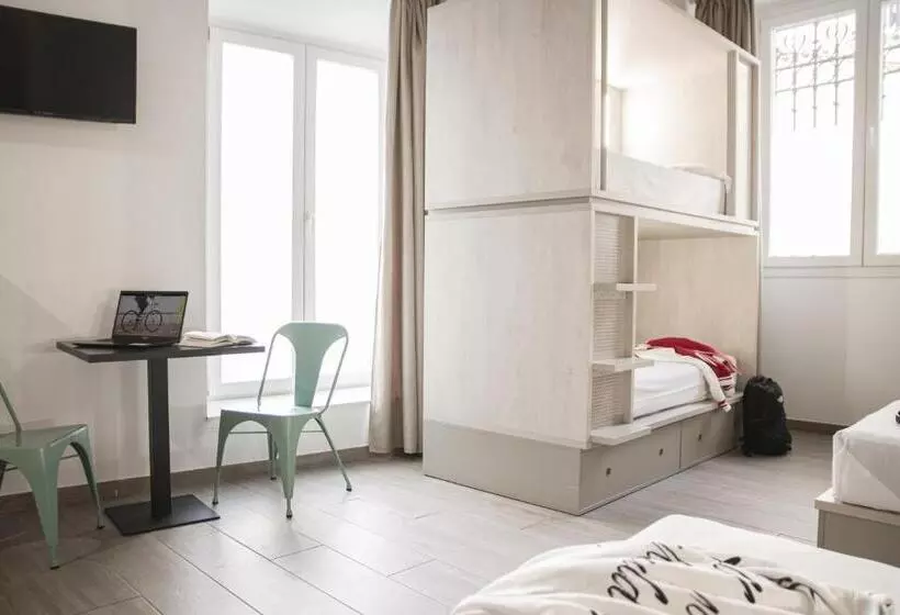 Room00 Salvador Hostel