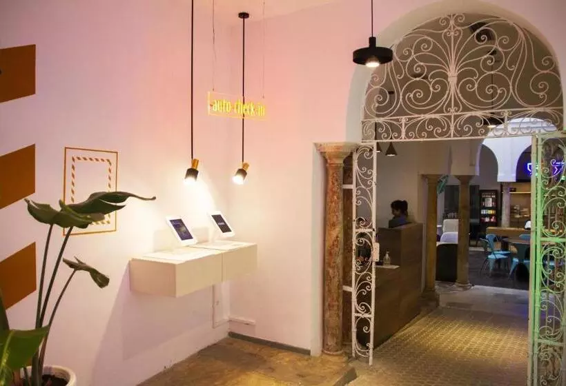 Room00 Salvador Hostel