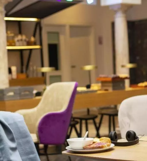 Room00 Salvador Hostel